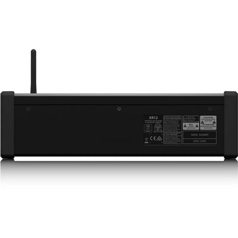 Behringer XR12 audio mixér 12 kanálov čierny