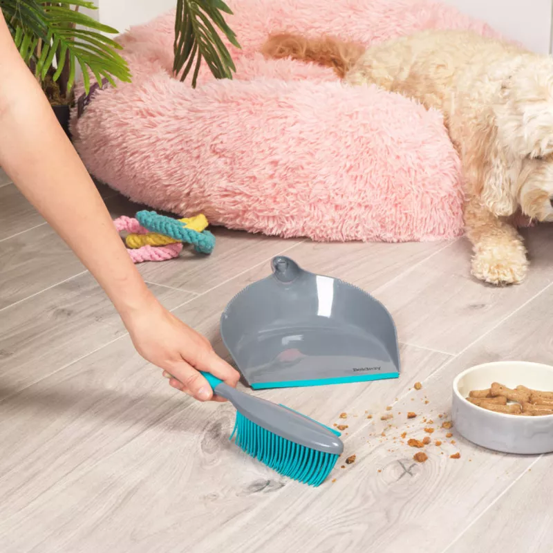 Beldray LA034191UFPEU7 Anti-bac Pet Plus+ súprava lopatky a metly s gumenou hlavou