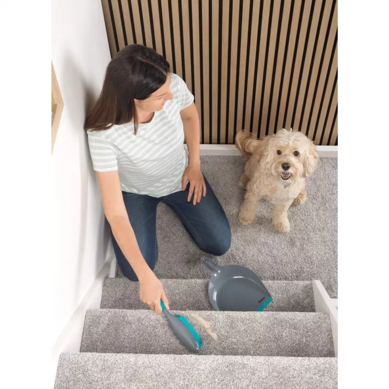 Beldray LA034191UFPEU7 Anti-bac Pet Plus+ súprava lopatky a metly s gumenou hlavou