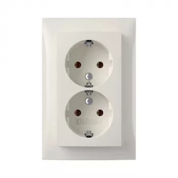 Berker S.1 dvojzásuvka SCHUKO, 16A 250V, polárna biela lesklá s krytom