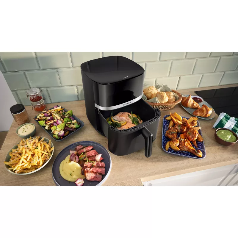BOSCH Air Fryer MAF462B0 Series 4 (čierna, 2050 W, košík 6,1 L)