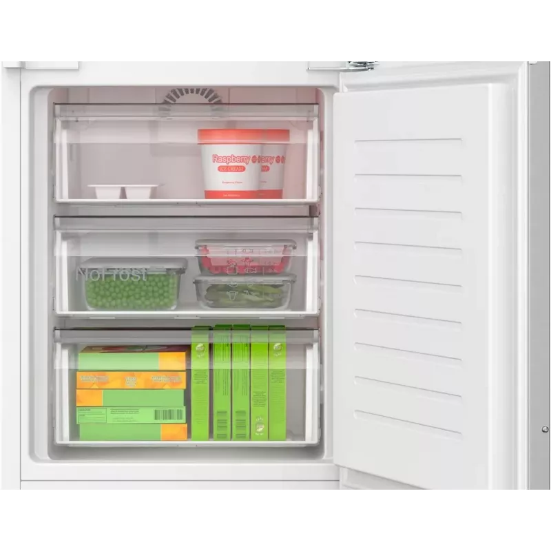 Bosch KIN96SFD0 plne integrovaná chladnička s mrazničkou s VitaFresh pro 0°C, NoFrost, 387L, energetická trieda D, 35 dB