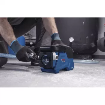 BOSCH POWERTOOLS akumulátorové vodné čerpadlo GTP 18V-28 Solo, 18V (modrá/čierna, bez batérie, na čistú vodu)