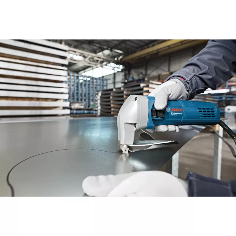 Bosch Professional GSC 75-16 stroj na strihanie kovu 750 W 5200 zdvihov/min 0601500500