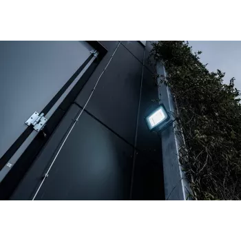 BRENNENSTUHL reflektor 100W LED 865 11500LM IP65 čierny
