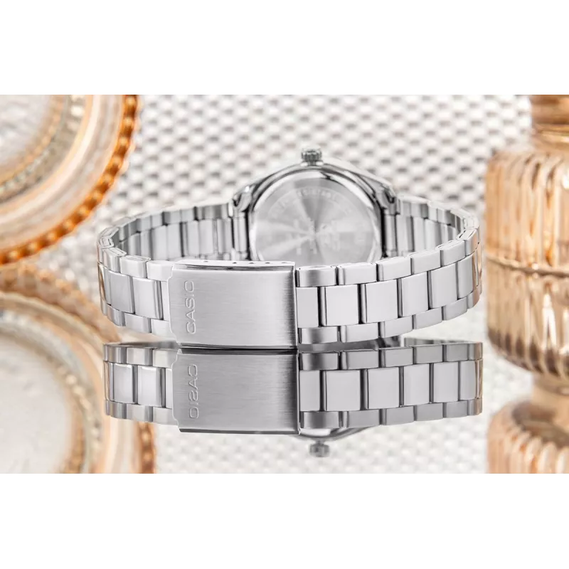 CASIO LTP1302PD7A1V unisex analógové quartz hodinky, strieborná nehrdzavejúca oceľ, 34,5 x 30,2 x 8,7 mm
