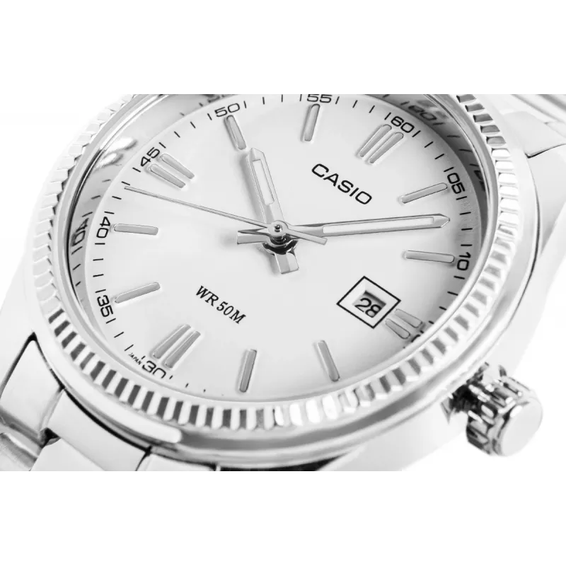 CASIO LTP1302PD7A1V unisex analógové quartz hodinky, strieborná nehrdzavejúca oceľ, 34,5 x 30,2 x 8,7 mm