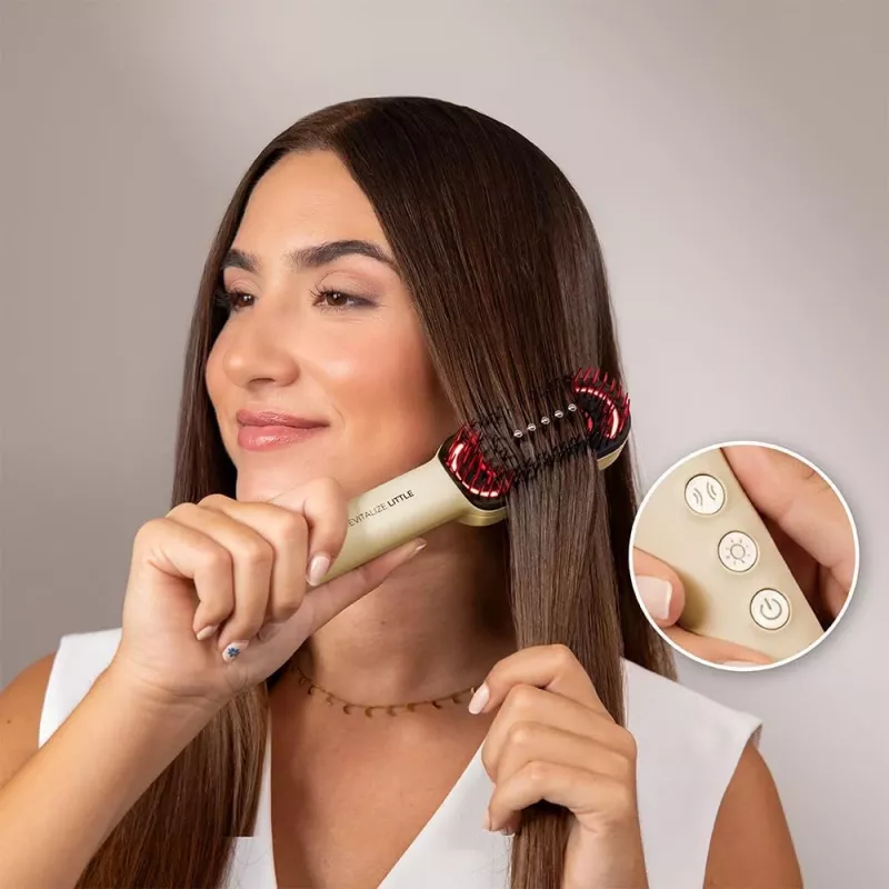 Cecotec kefa na opravu HairCare Revitalize Little Cream