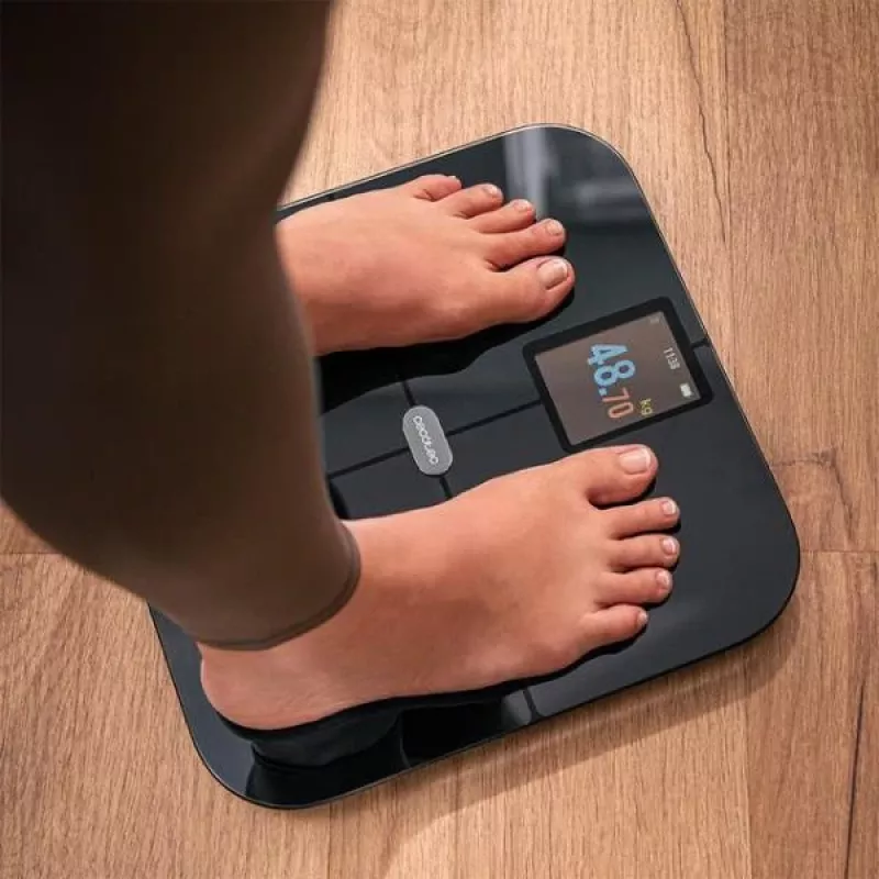 Cecotec Surface Precision HealthySmart osobná váha s BMI a analýzou tela, nosnosť 180 kg, Bluetooth, čierna