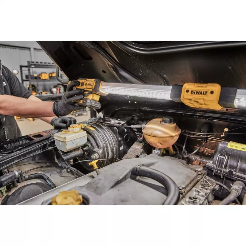 DEWALT DCL045 18V XR akumulátorové LED pracovné svietidlo (bez batérie)