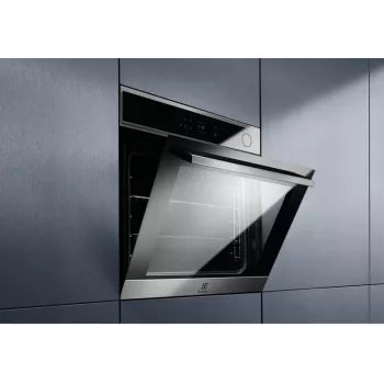Electrolux EOC8P39WX vstavaná rúra s pyrolytickým samočistením, 71L, A+ energia, nerez