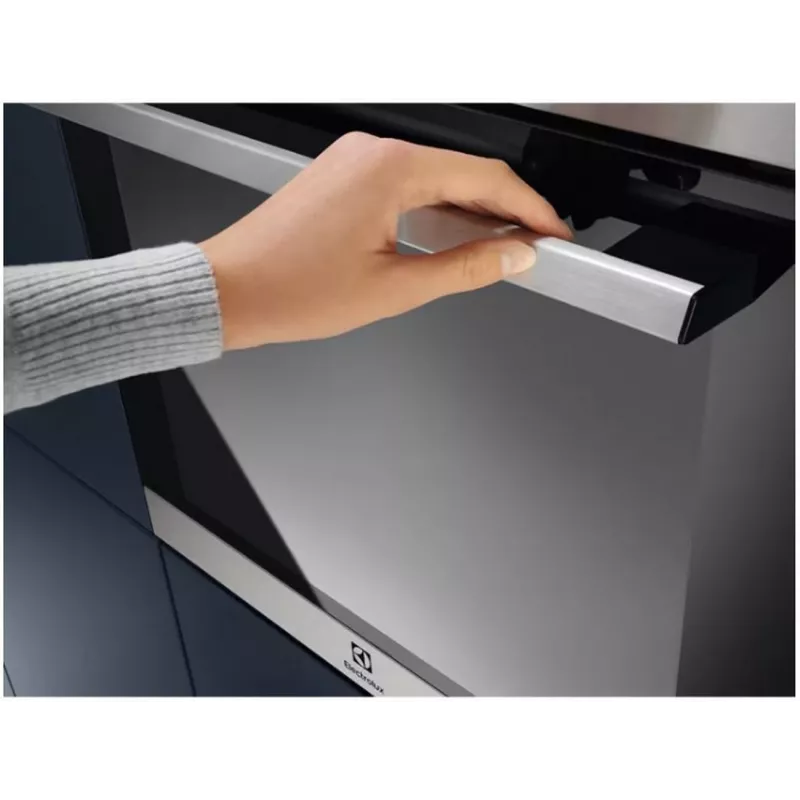 Electrolux EOF3H50X vstavaná elektrická jednoduchá rúra, 71L, nerez