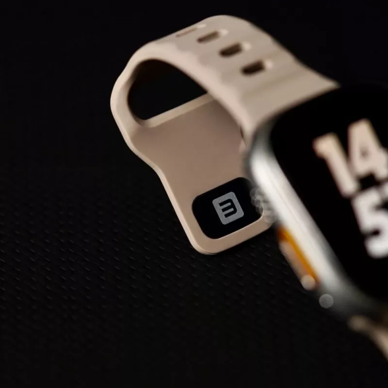 Evelatus Sport silikónový Loop náramok pre Apple Watch 42/44/45/49mm čierny