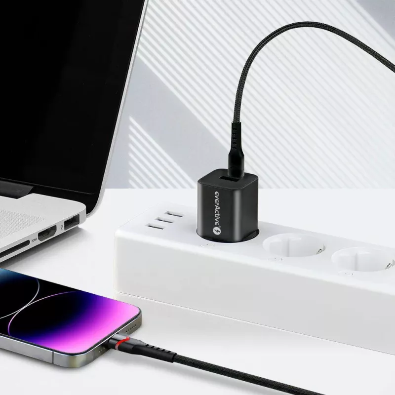 everActive CBB-1CIR USB-C na Lightning RGB LED kábel 1m 27W PD čierny