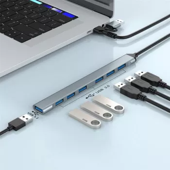 Gembird 7-portový USB 3.2 Gen 2 hub - 6x USB-A 2.0 + 1x USB-A 3.2, strieborný
