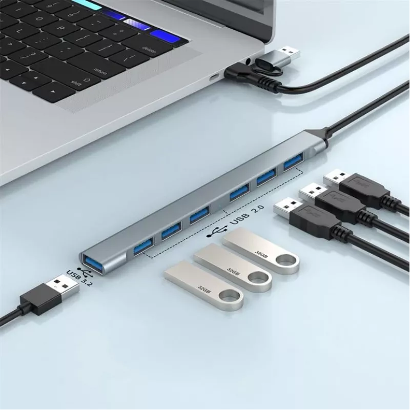 Gembird 7-portový USB 3.2 Gen 2 hub - 6x USB-A 2.0 + 1x USB-A 3.2, strieborný