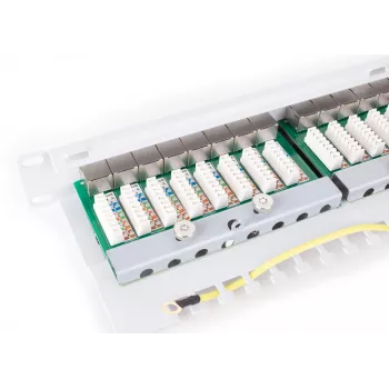 GETFORT PGF-6FTP24-B6-G patch panel FTP CAT.6 24 portov sivý 1U racková montáž