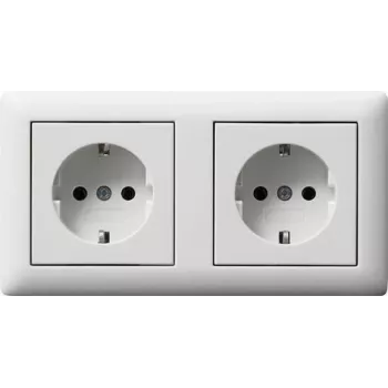 GIRA 479304 SCHUKO 2-násobná predinštalovaná zásuvka s rámom, čistobiela
