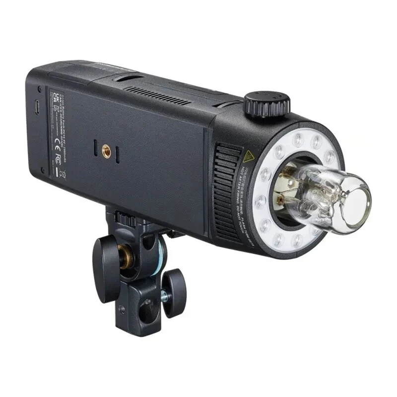 Godox AD200Pro II kit s externým bleskom s Bare Bulb & Fresnel Head, 200Ws, TTL/HSS, 2,4GHz X System