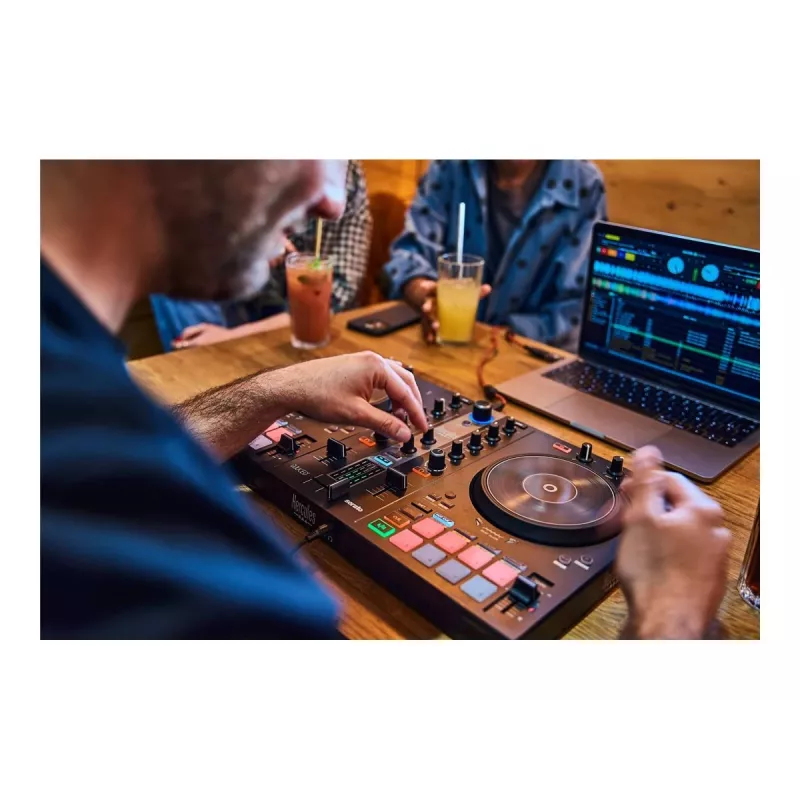 Hercules DJ Essentials Kit s DJControl Inpulse 200, reproduktormi DJMonitor 32 a slúchadlami HDP DJ45