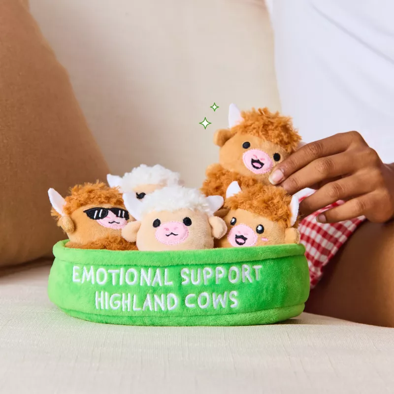 Just Play Emotional Support Highland Cow plyšová hračka - hnedá, 25 cm