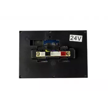 LCD hudobný panel pre 24V autobatériu XMX613