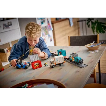 LEGO City 60509 Prístavný nákladný vlak so žeriavom a kamiónom
