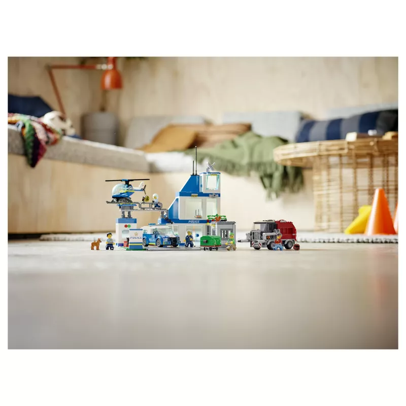 LEGO City policajná stanica stavebnica 60316