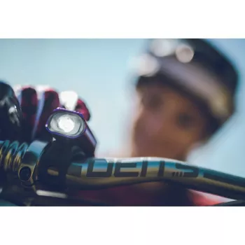 Lezyne LED Hecto Drive 500XL predné bicyklové svetlo 500 lm USB - čierna