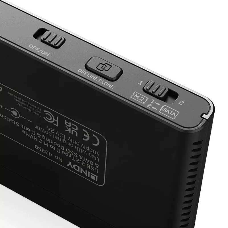 LINDY USB 3.2 Gen 2x2 Type-C na M.2 NVMe SSD puzdro - 20 Gbit/s, hliník
