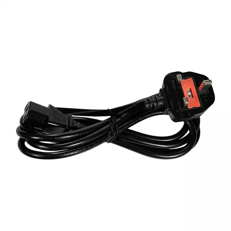 Logilink CP121 napájací kábel - BS 1363 (UK) na IEC C13, 1,8 m, čierny