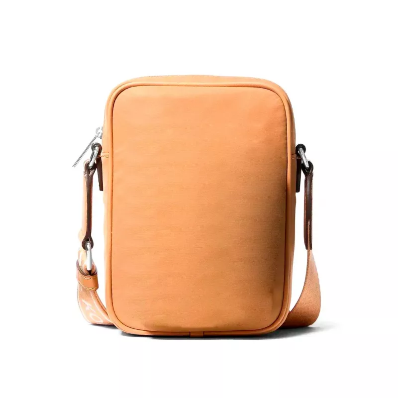 Michael Kors Jet Set Charm crossbody kabelka Pale Gold