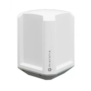 MikroTik LAMP 5G R16 5G router s 8x Gigabit Ethernet a 2.5G SFP+