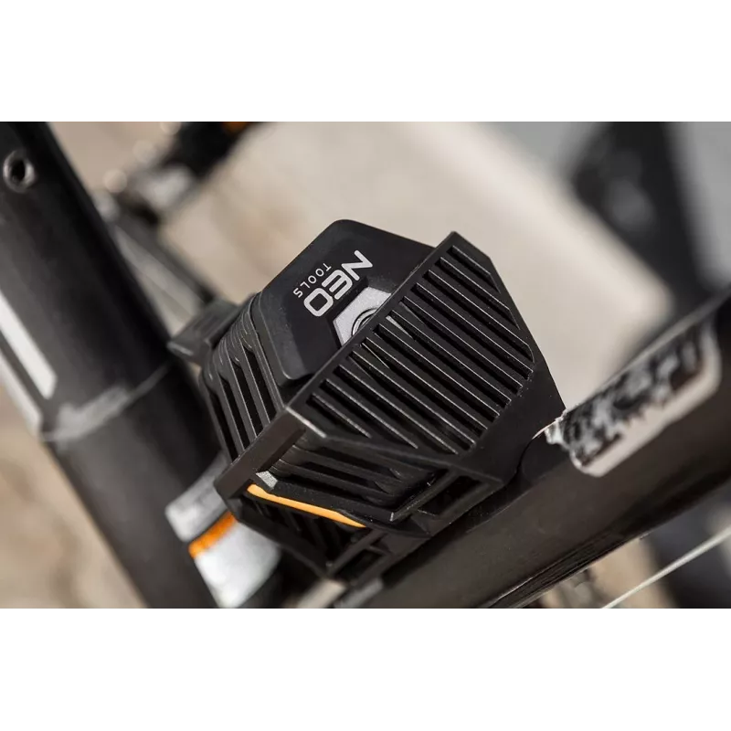 NEO TOOLS 91-006 Káblový zámok