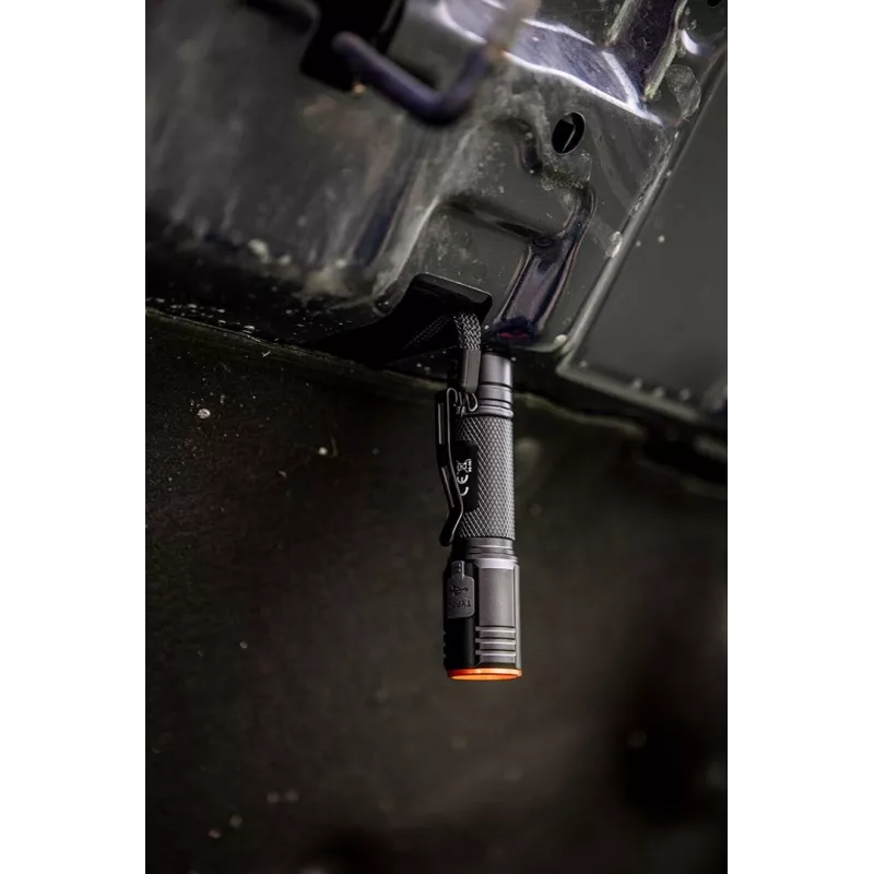 NEO TOOLS USB C 2000 lm CHN LED akumulátorová baterka