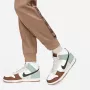 Nike dámske NSW PK Tape Regular Fit nohavice Cacao Wow DM4645-256