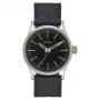 NIXON A377-2222-00 pánske hodinky 38mm ušľachtilá oceľ s čiernym ciferníkom a remienkom zo sedlárskej kože