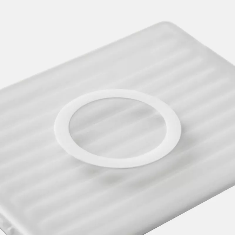 Onyx BOOX OCV0567R TPU zadné puzdro pre 6-palcovú e-čítanku (Go 6 Gen 2) - čierna