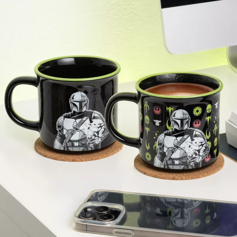 Paladone Mandalorian and Grogu hrnček s tepelnou zmenou