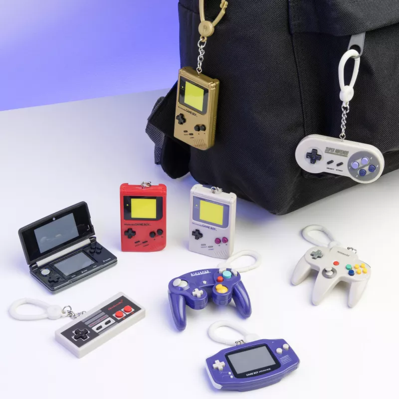Paladone Nintendo Backpack Buddies séria 3 zberateľské kľúčenky prekvapenie (24 ks displej kartón, V3)