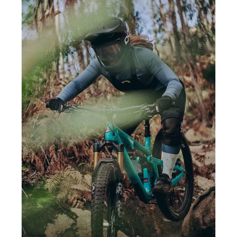 Cyklistické okuliare POC Ora, sivé sklo Cat 1, čierne