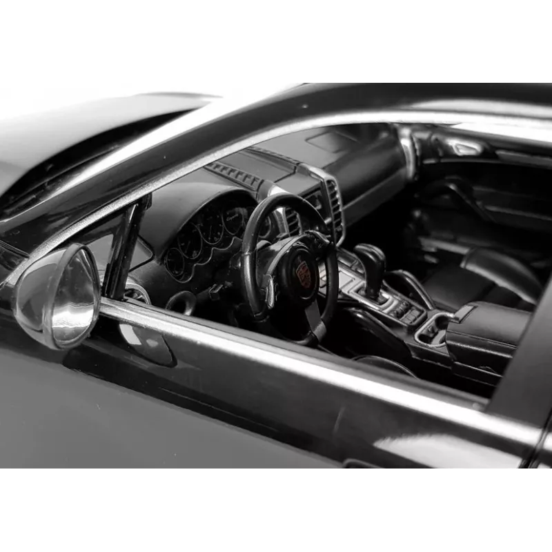 RASTAR Porsche Cayenne Turbo diaľkovo ovládané RC auto čierne 1:14