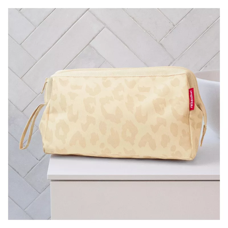 Reisenthel Travelcosmetic kozmetická taška Leo Vanilla 4L vodoodpudivá WC1043