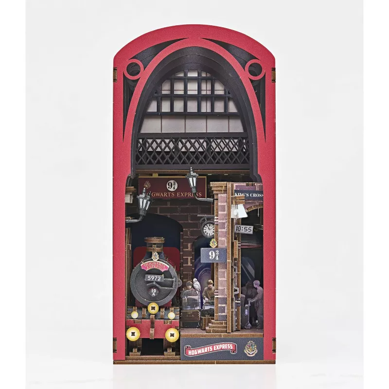 Revell Tiny Adventures - Harry Potter Hogwarts Express Snap-Fit model