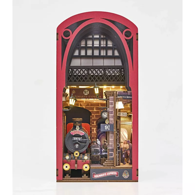Revell Tiny Adventures - Harry Potter Hogwarts Express Snap-Fit model