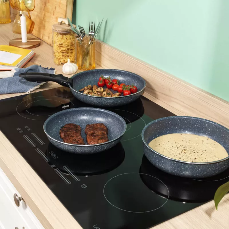 Russell Hobbs RH03297 Nightfall Stone 4-dielna súprava panvíc Smart Clip