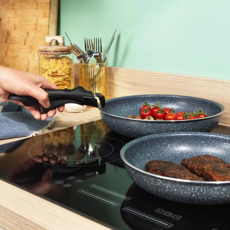 Russell Hobbs RH03297 Nightfall Stone 4-dielna súprava panvíc Smart Clip