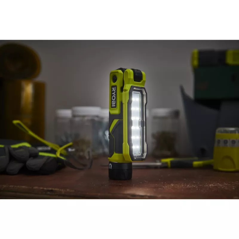 RYOBI 4V USB Lithium Stick Light RLI4-0 (batéria a nabíjačka nie sú súčasťou dodávky)