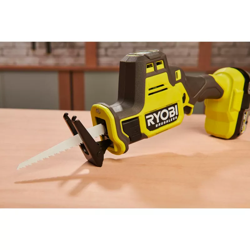 RYOBI ONE+ bezkartáčová šabľová píla RRS18CBL-0, 18V (zelená/čierna, zariadenie bez batérie)