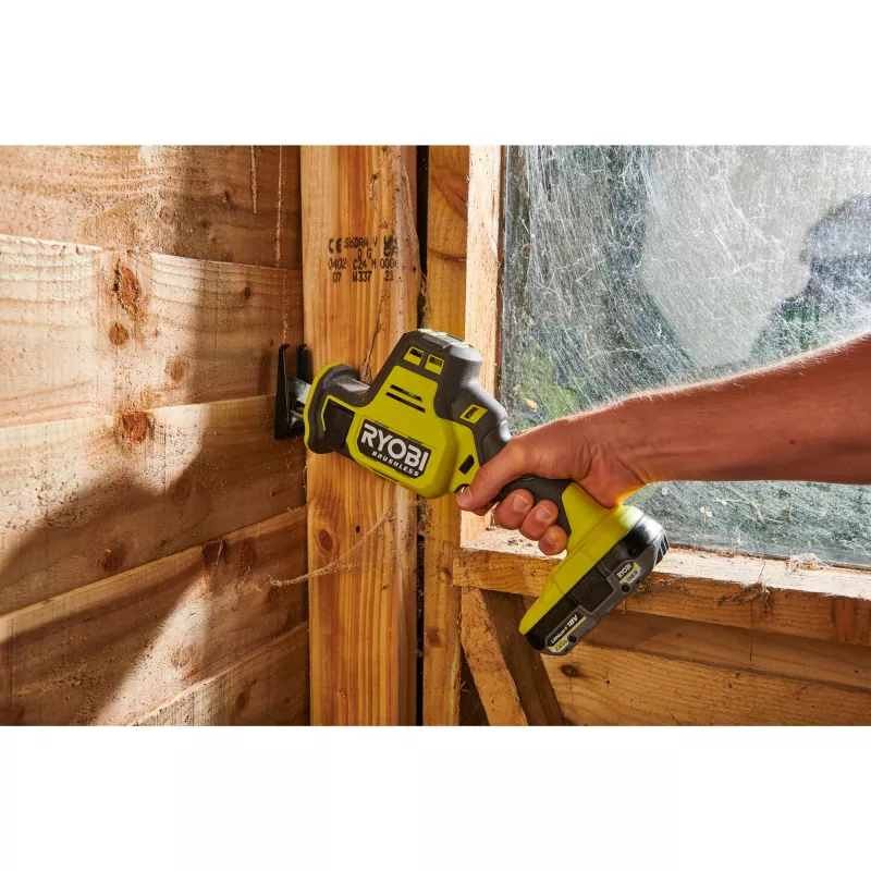RYOBI ONE+ bezkartáčová šabľová píla RRS18CBL-0, 18V (zelená/čierna, zariadenie bez batérie)